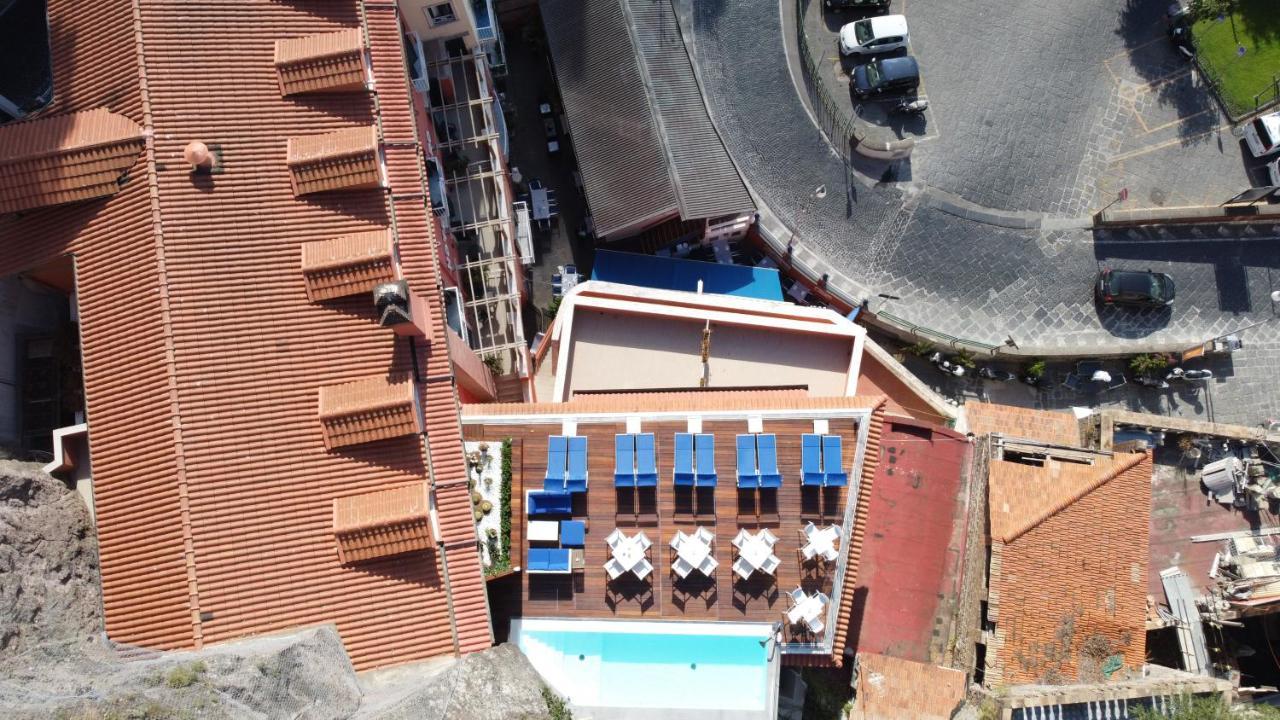 Hotel Il Faro Sorrento Esterno foto