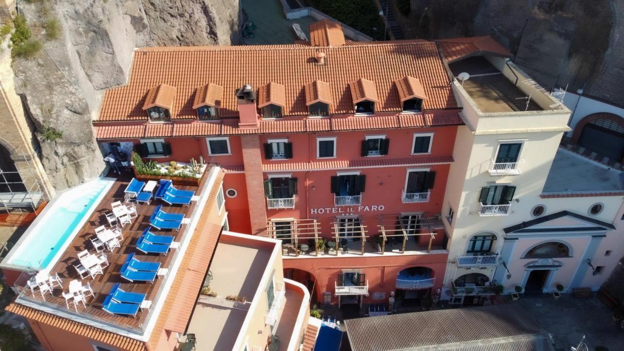 Hotel Il Faro Sorrento Esterno foto