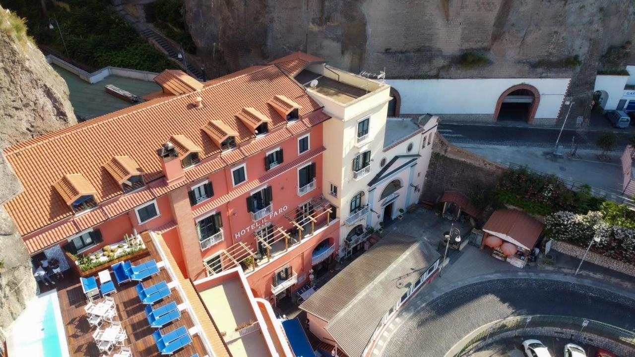 Hotel Il Faro Sorrento Esterno foto