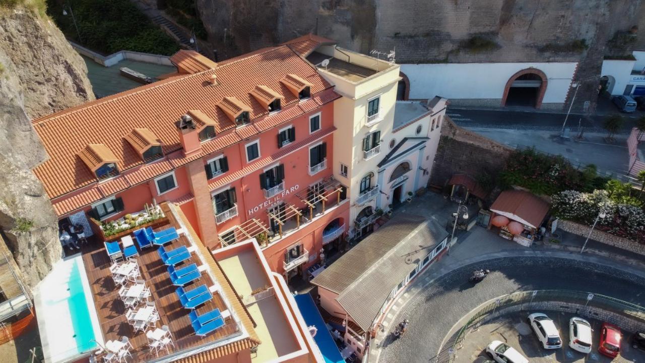 Hotel Il Faro Sorrento Esterno foto