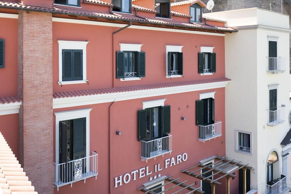 Hotel Il Faro Sorrento Esterno foto