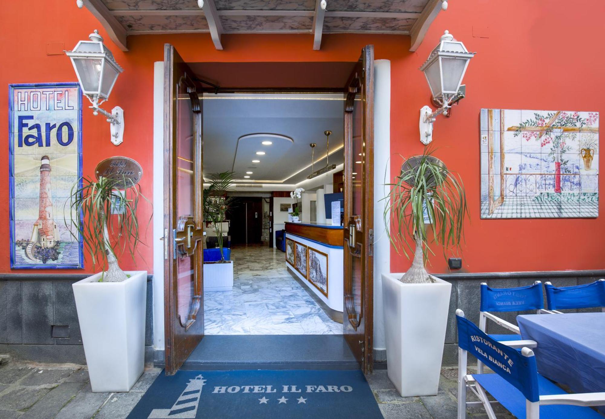 Hotel Il Faro Sorrento Esterno foto