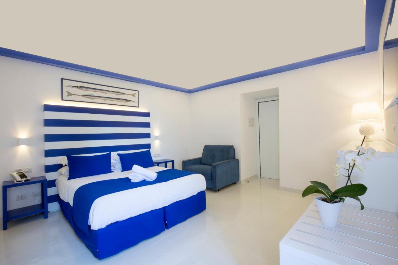 Hotel Il Faro Sorrento Esterno foto